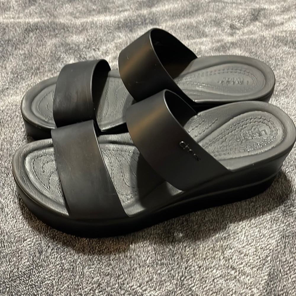 Crocs Brooklyn wedge sandals